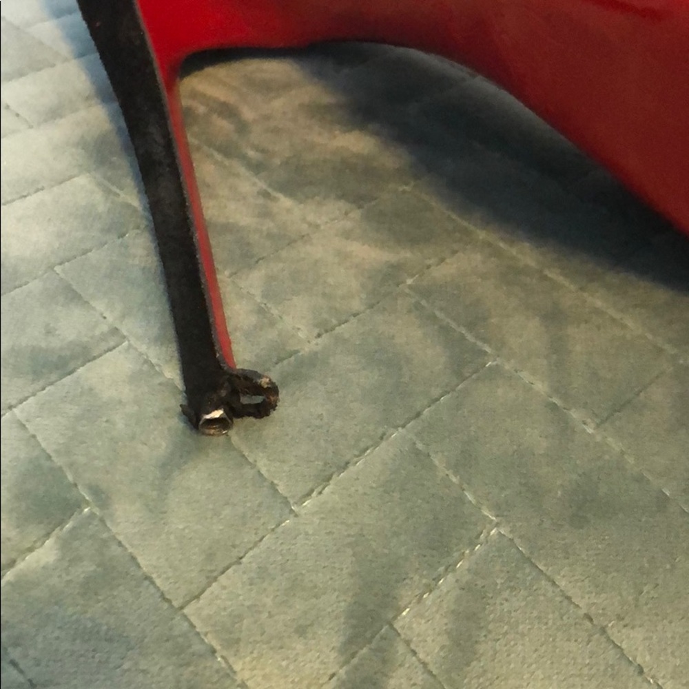 So Kate Christian Louboutin - Picture 4 of 5